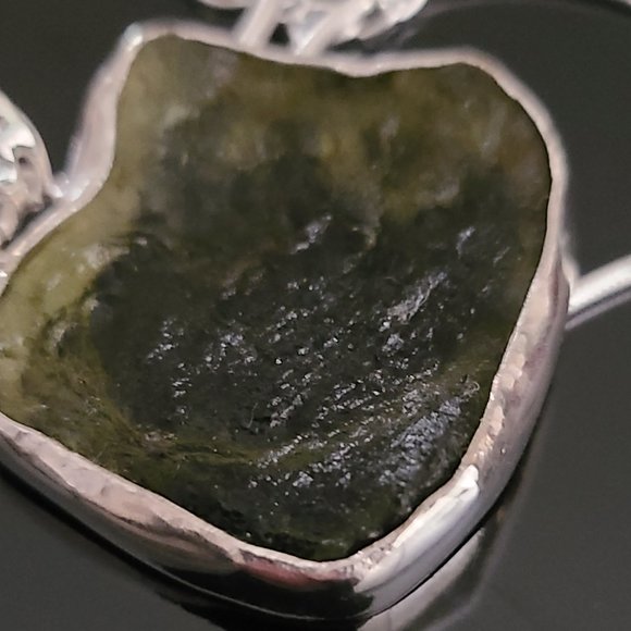 Moldavite Pendant necklace-Moldavite Jewelry -Unisex necklace - Picture 2 of 7
